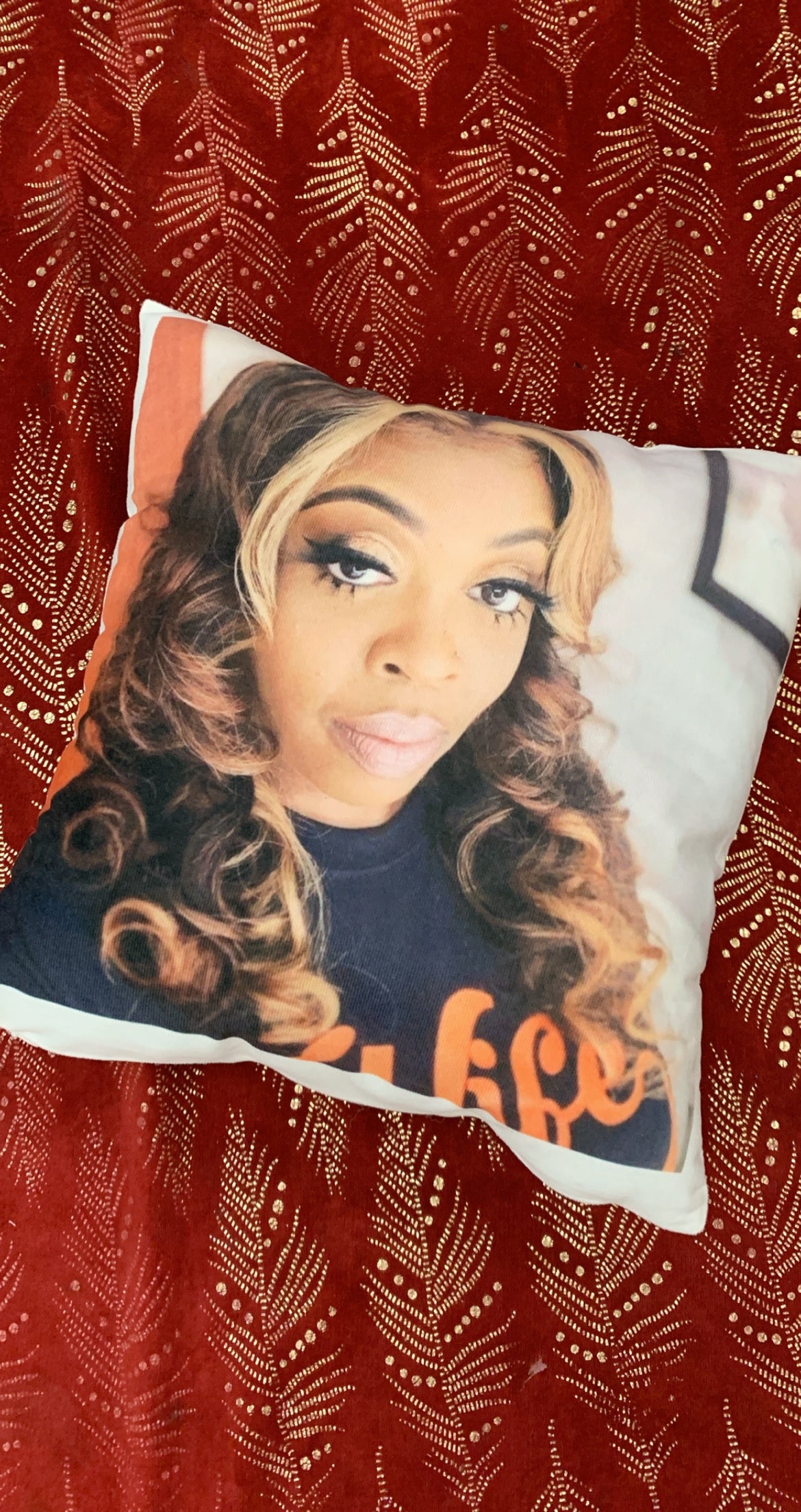 Customized Fluffy Pillow